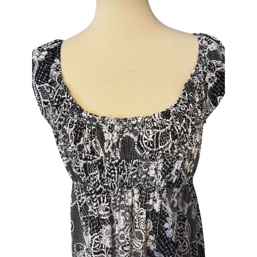 Muse SZ 12 Black White Floral Stretch Midi Dress. Vacation Sun Party Casual EUC - Picture 3 of 10